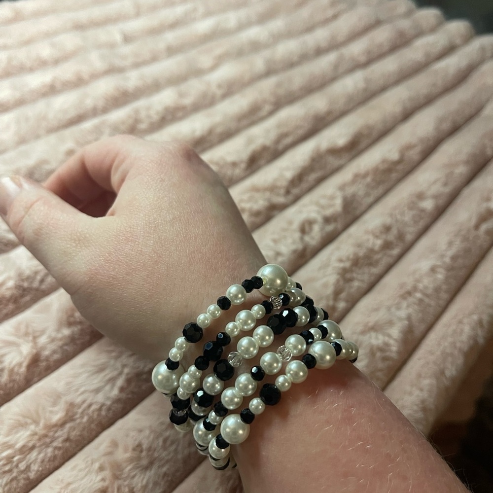 Mixed Beaded Stackable 5 Pc Stretch Bracelet - image 1